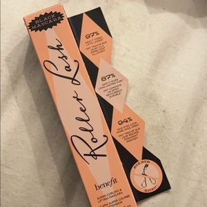 Benefit roller lash mascara